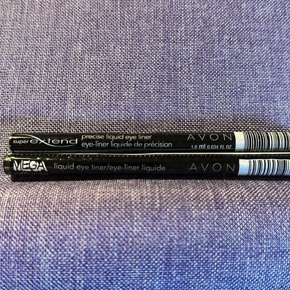 NIP 2 “black noir” Mega Effects liner and Super Extend black liquid eyeliner